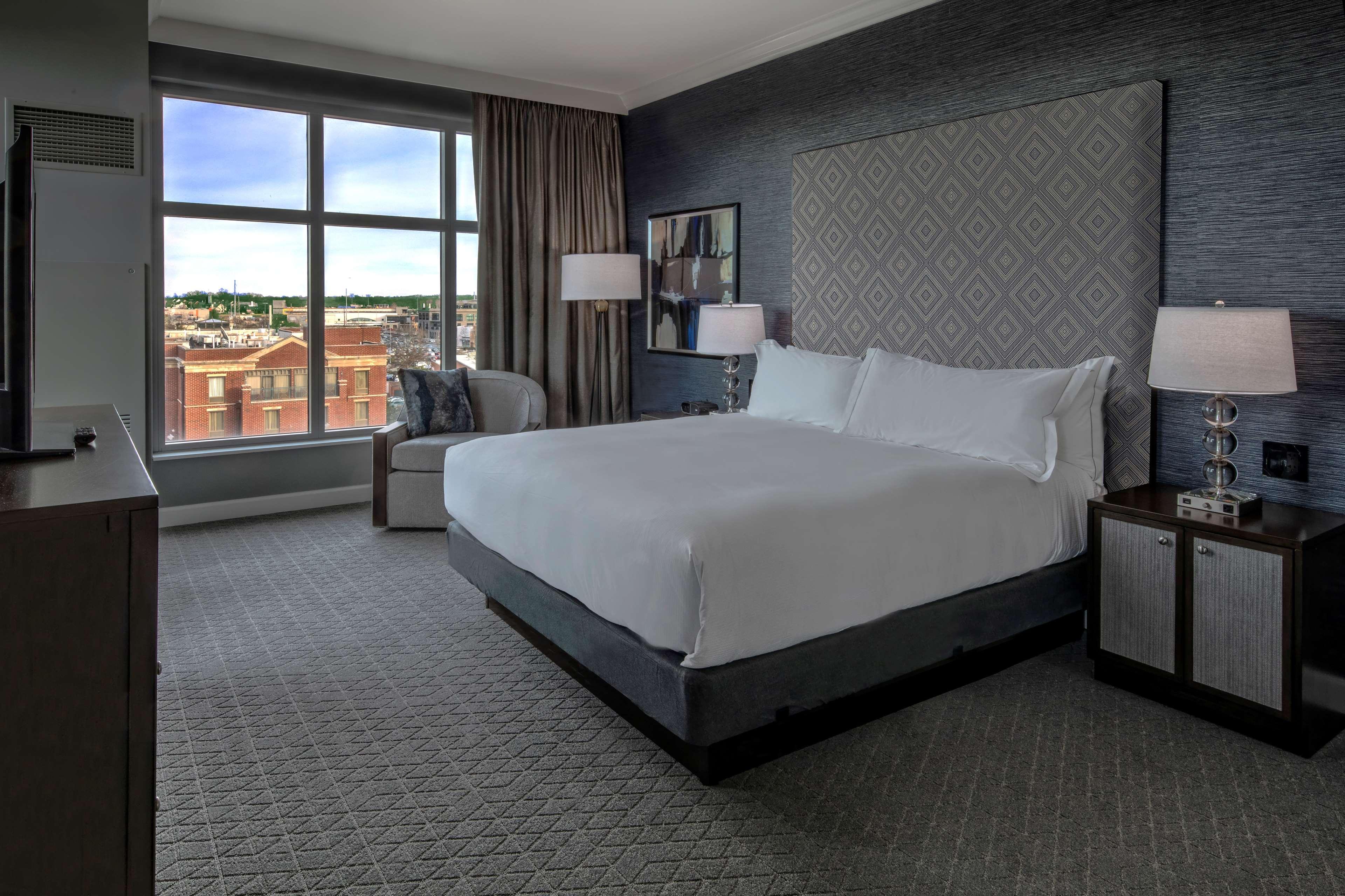 Hilton Nashville Green Hills Exterior photo