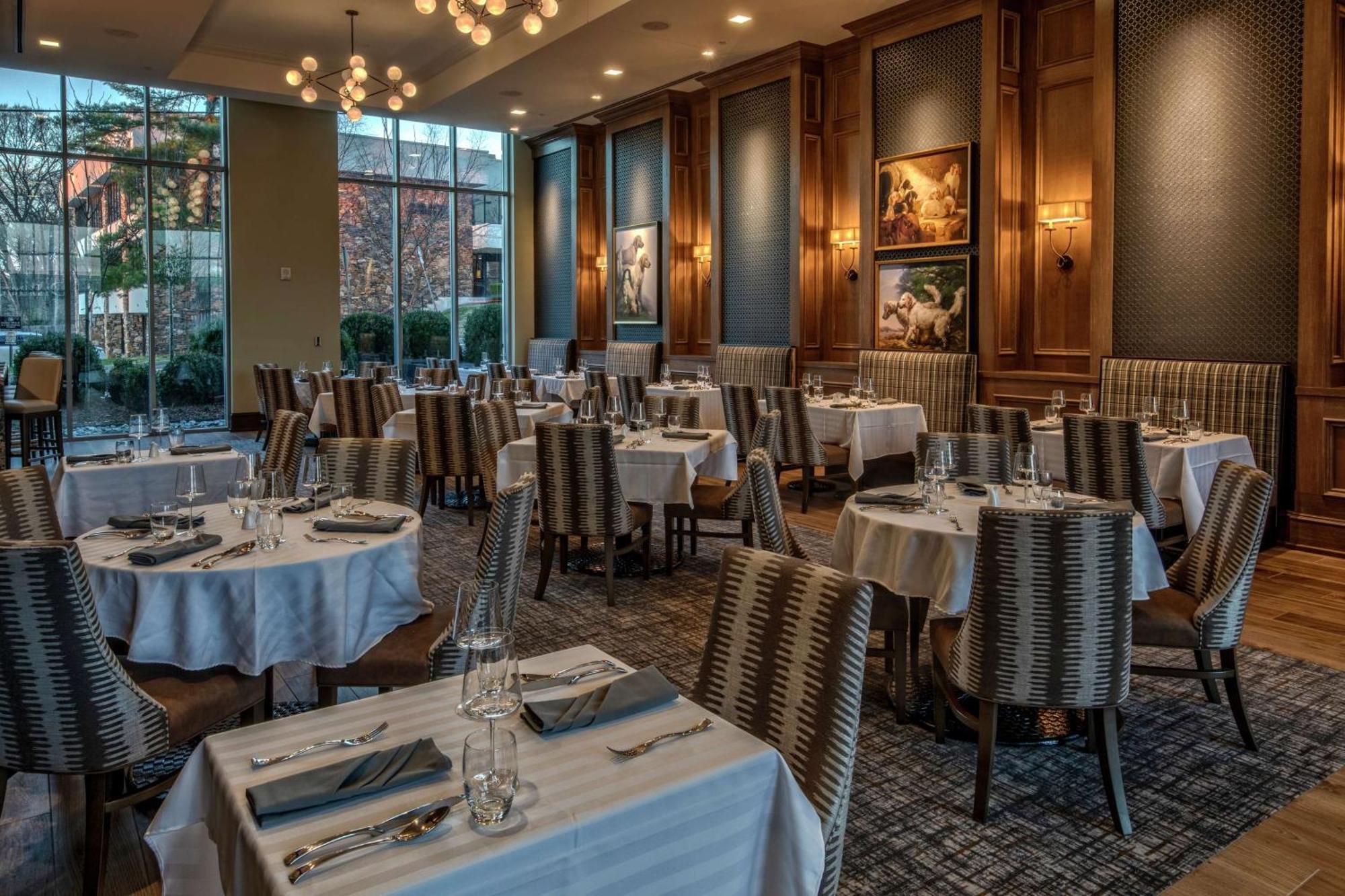 Hilton Nashville Green Hills Exterior photo