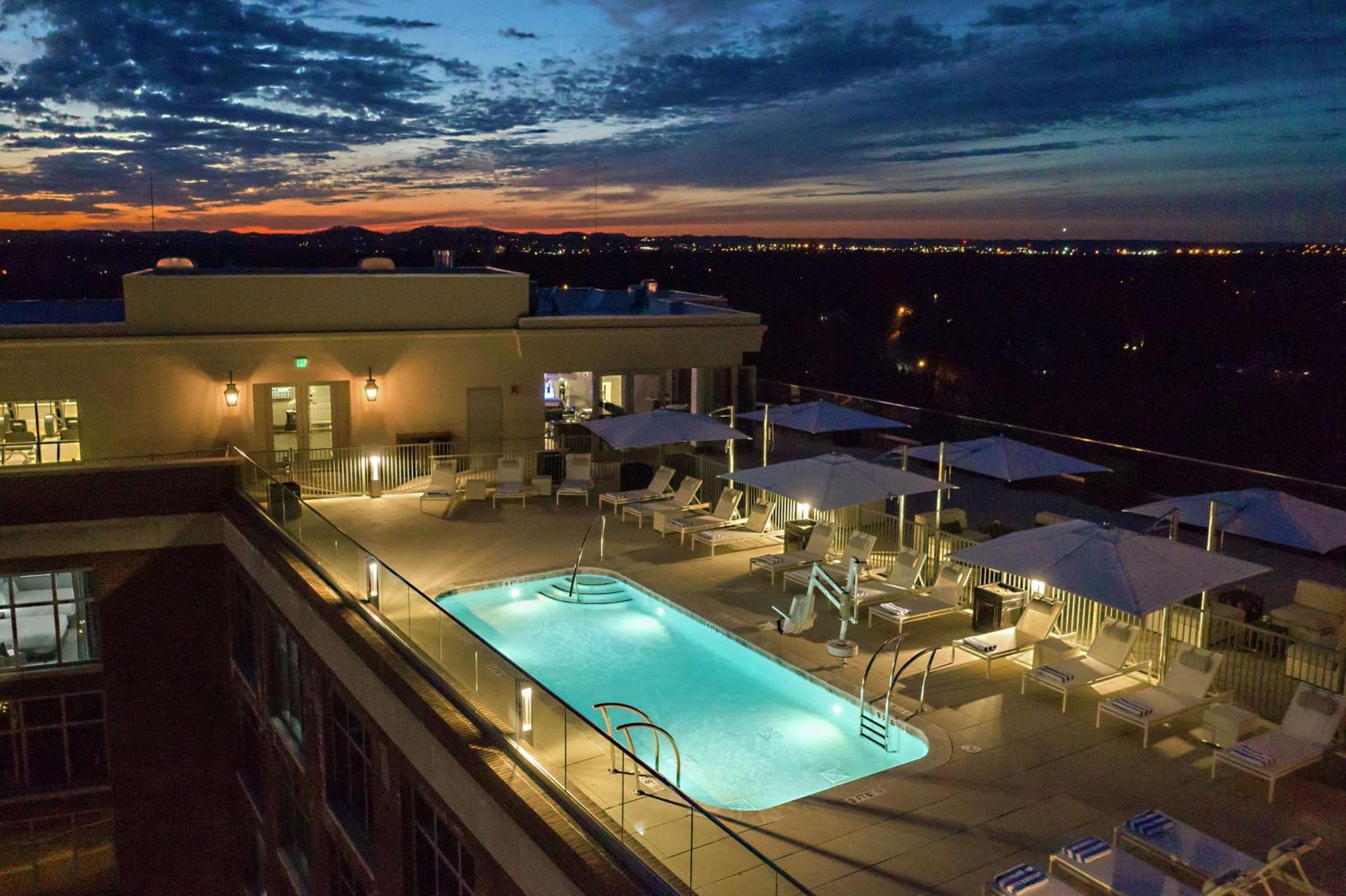 Hilton Nashville Green Hills Exterior photo
