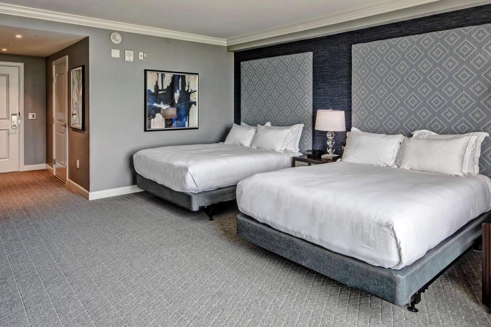 Hilton Nashville Green Hills Exterior photo